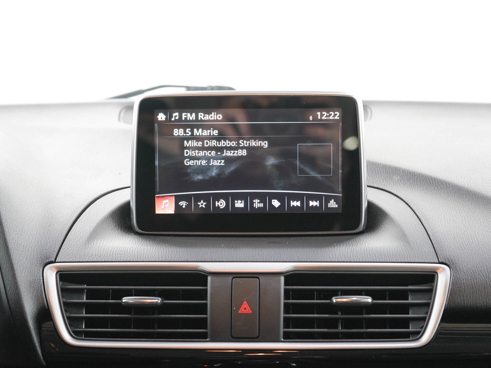 Used 2015 Titanium Flash Mica Mazda i Touring image 16