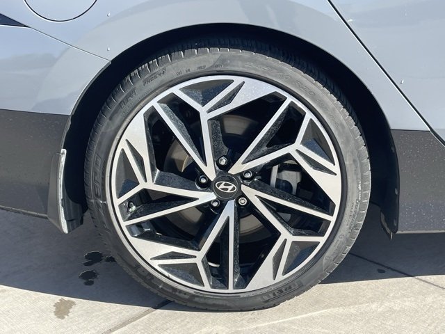 2023 Hyundai Ioniq 6 SEL photo 4