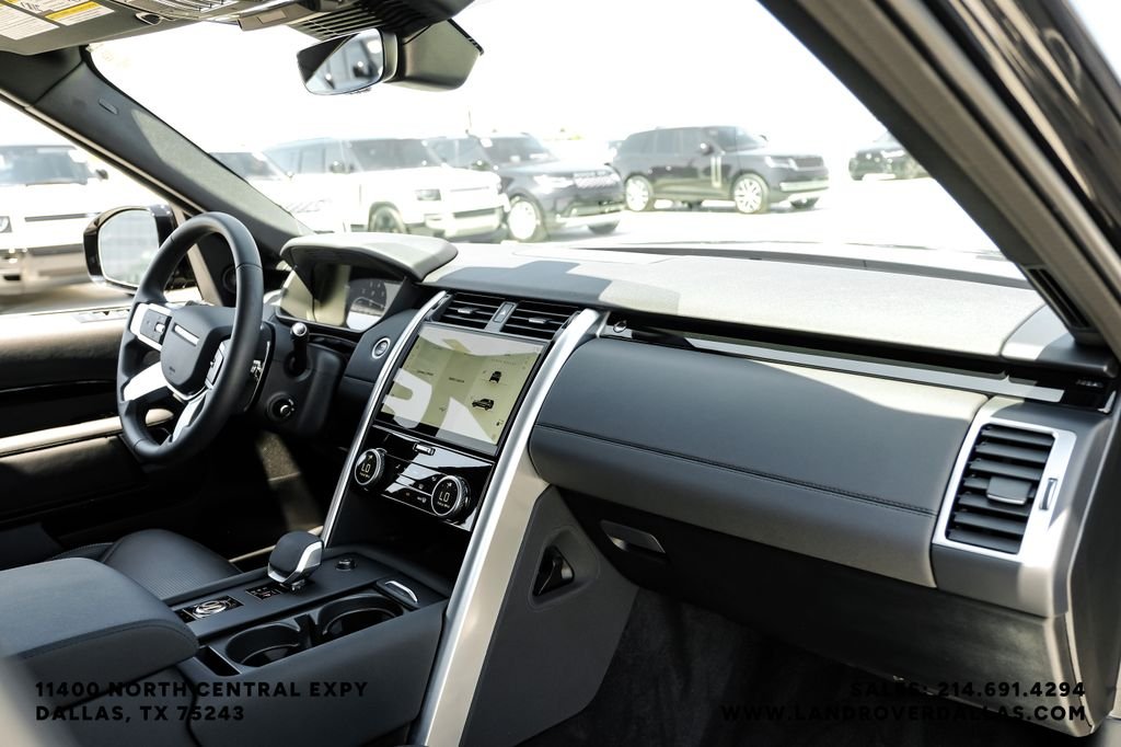 Used 2025 Black Land Rover S image 10