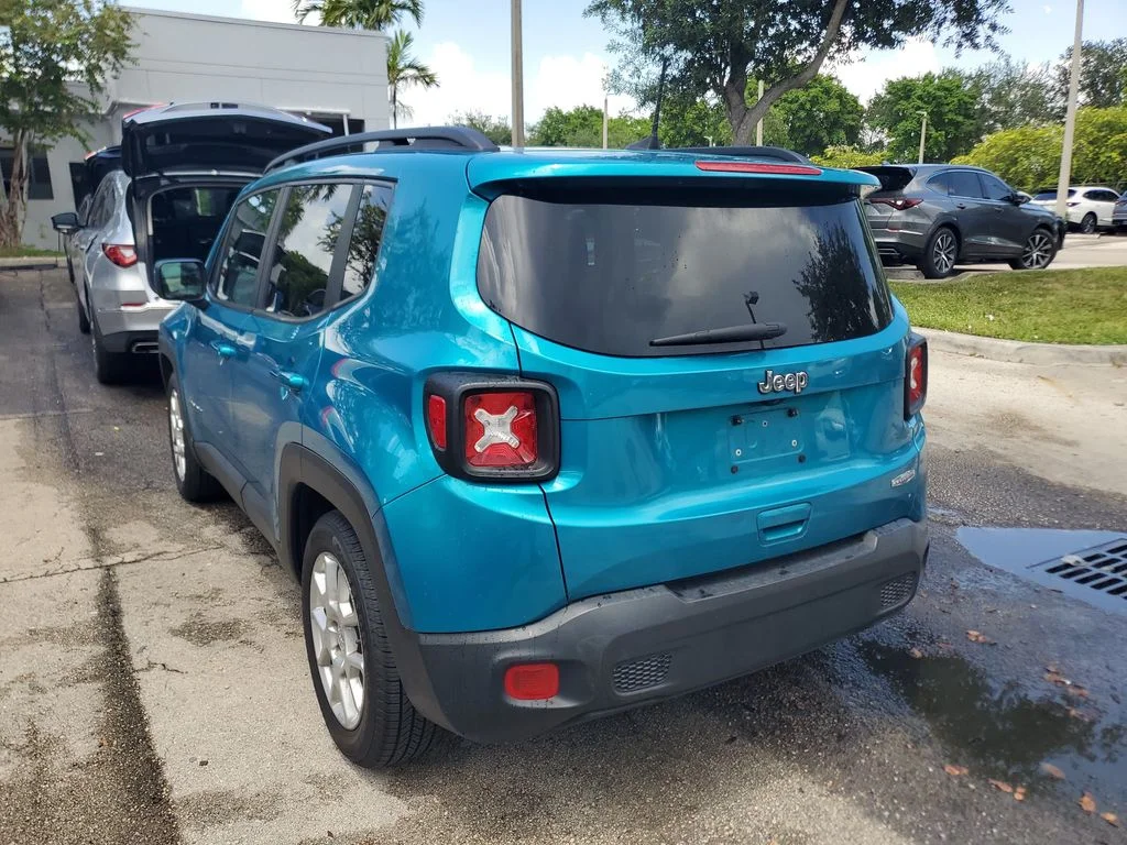 Used 2020 Blue Jeep Latitude image 6