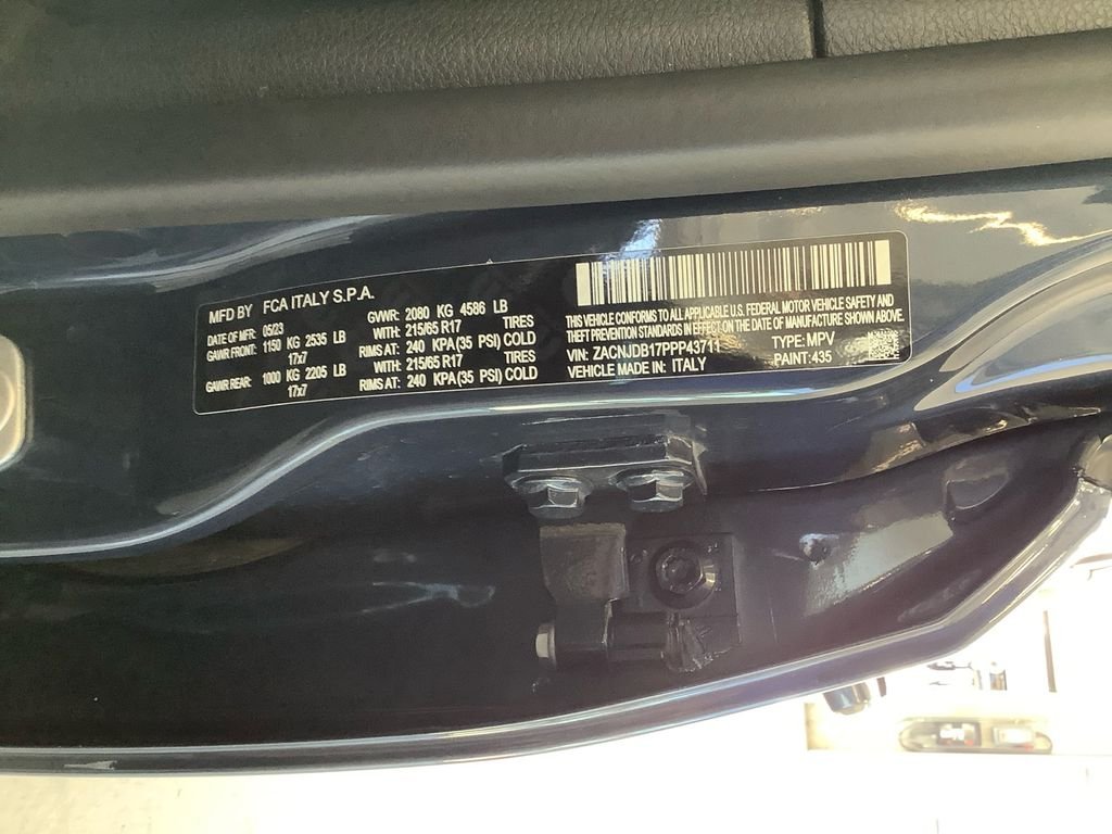 Used 2023 Blue Jeep Altitude image 20
