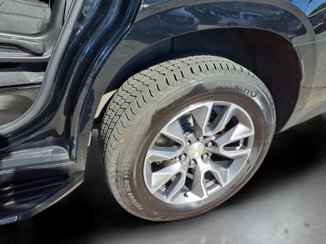 Used 2023 BLACK Chevrolet LS image 25