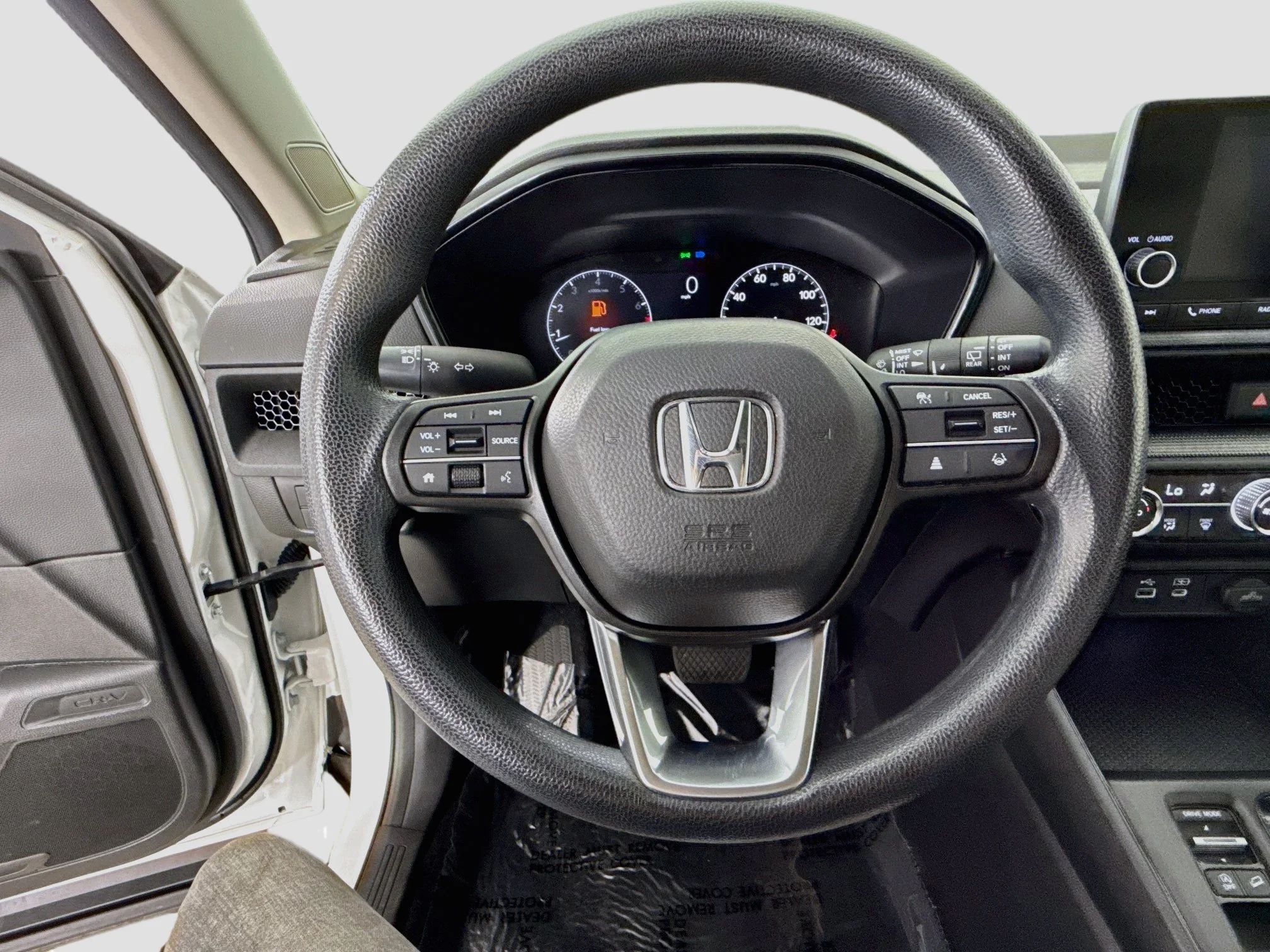 Used 2023 White Honda EX image 13