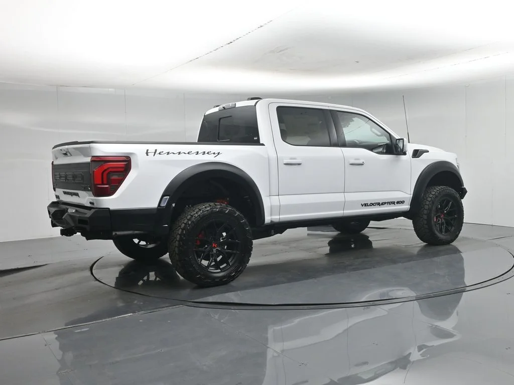 New 2026 Oxford White Ford Raptor image 31