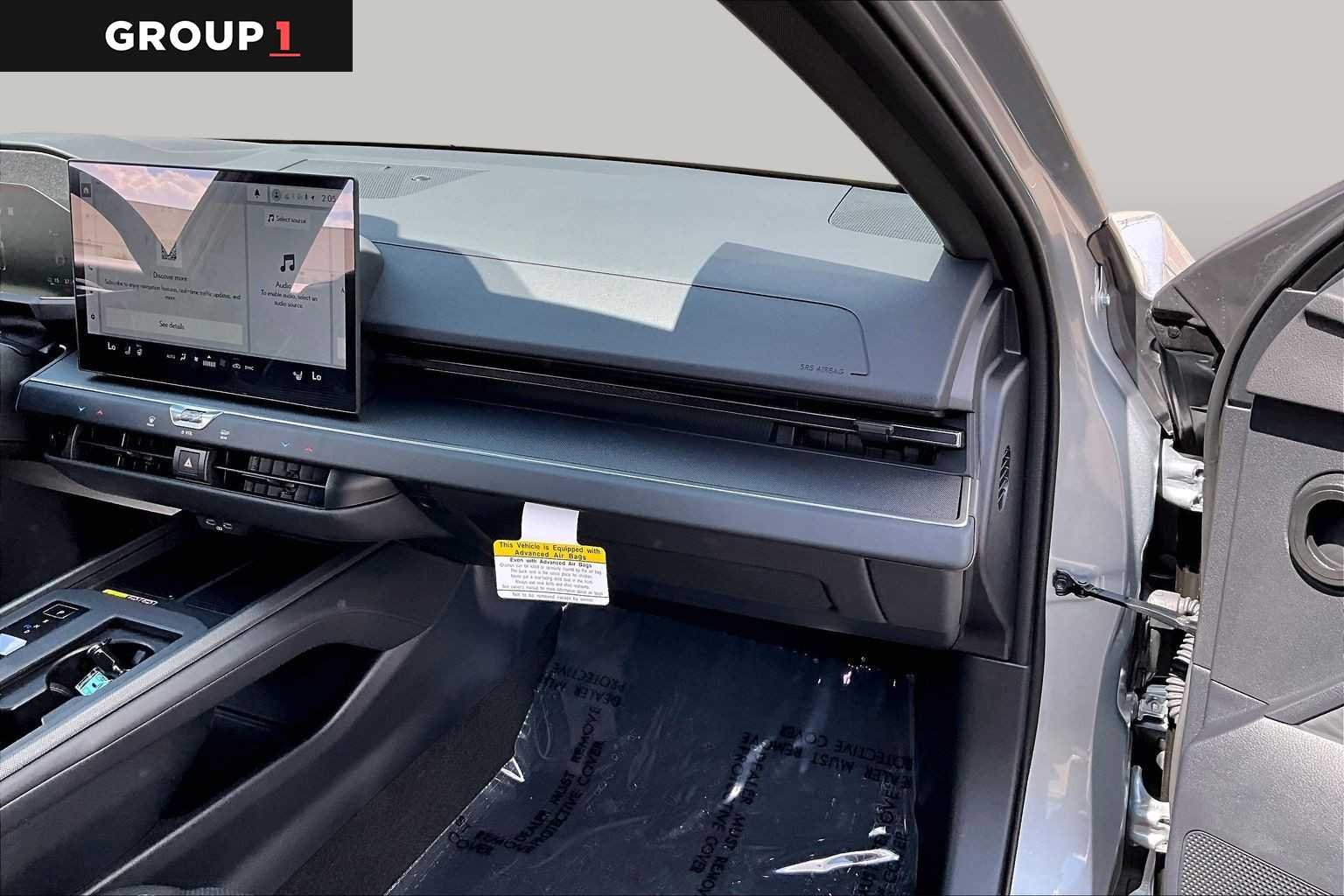 Used 2026 Iridium Lexus Premium image 17