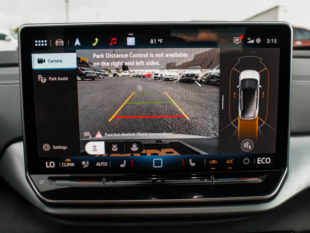 Used 2025 silver mist metallic Volkswagen Pro image 19