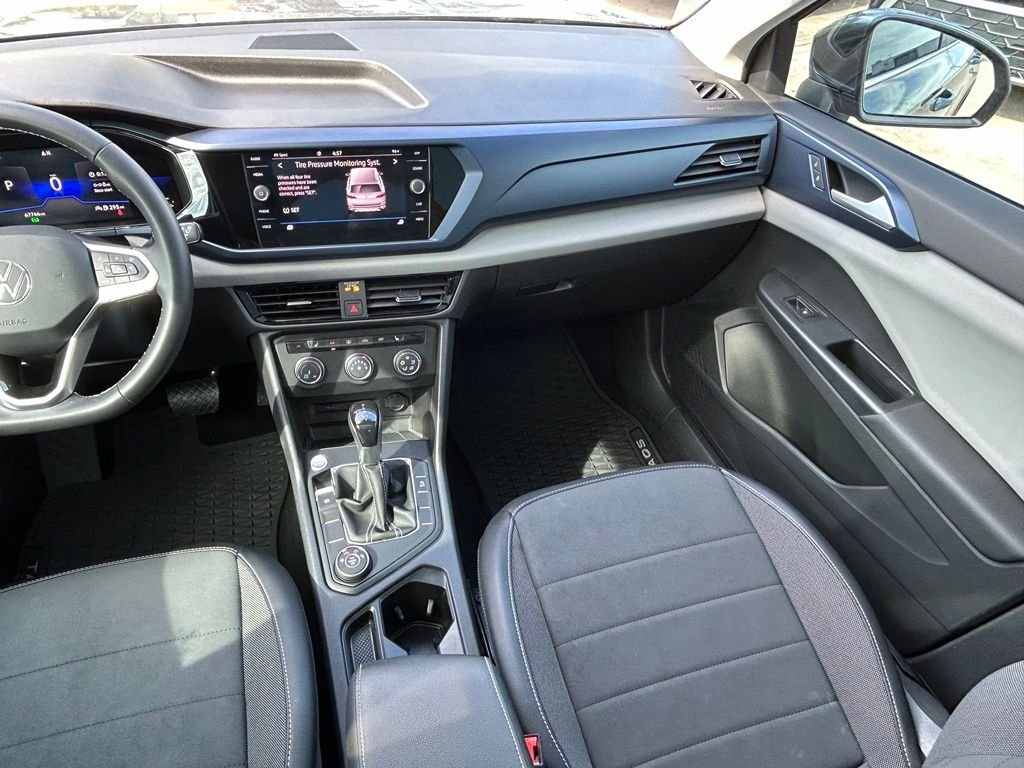 Certified Used 2022 Gray Volkswagen 1.5T SE image 11