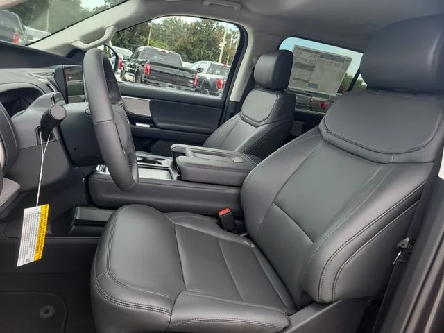 New 2027 Gray Metallic Ford Active image 23