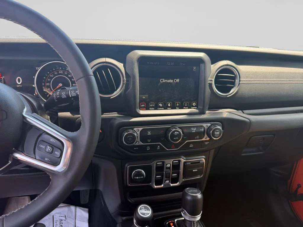 2023 Jeep Wrangler 4-Door Sahara - Photo 12