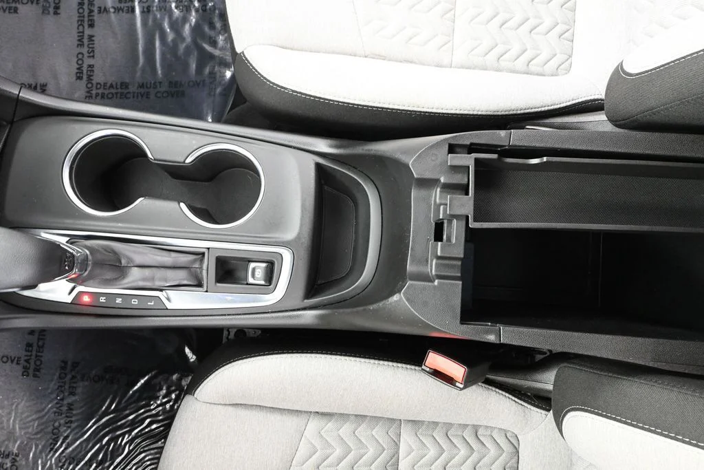 Used 2022 Blue Chevrolet LS image 34