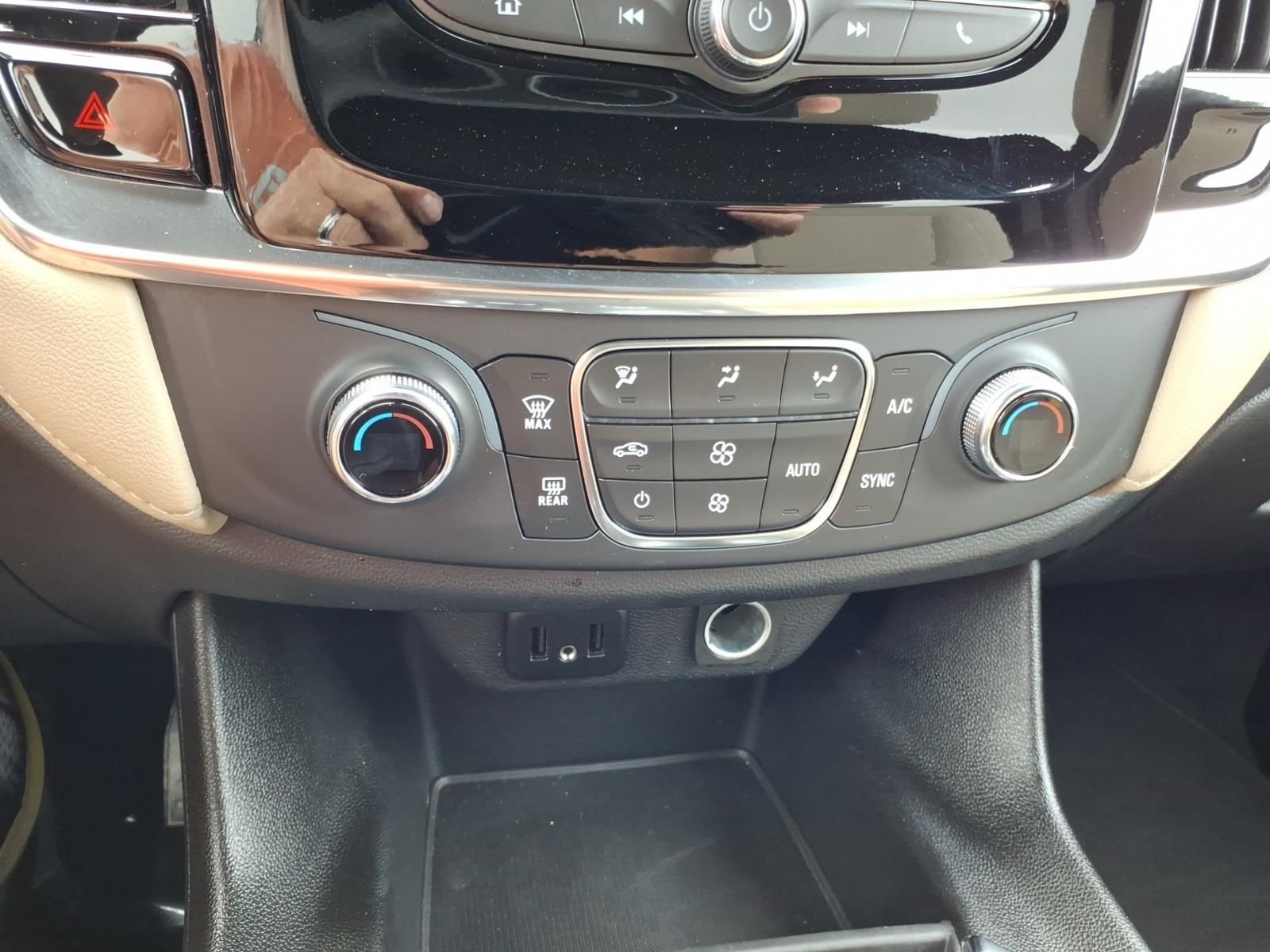 Used 2023 Gray Chevrolet LS image 19