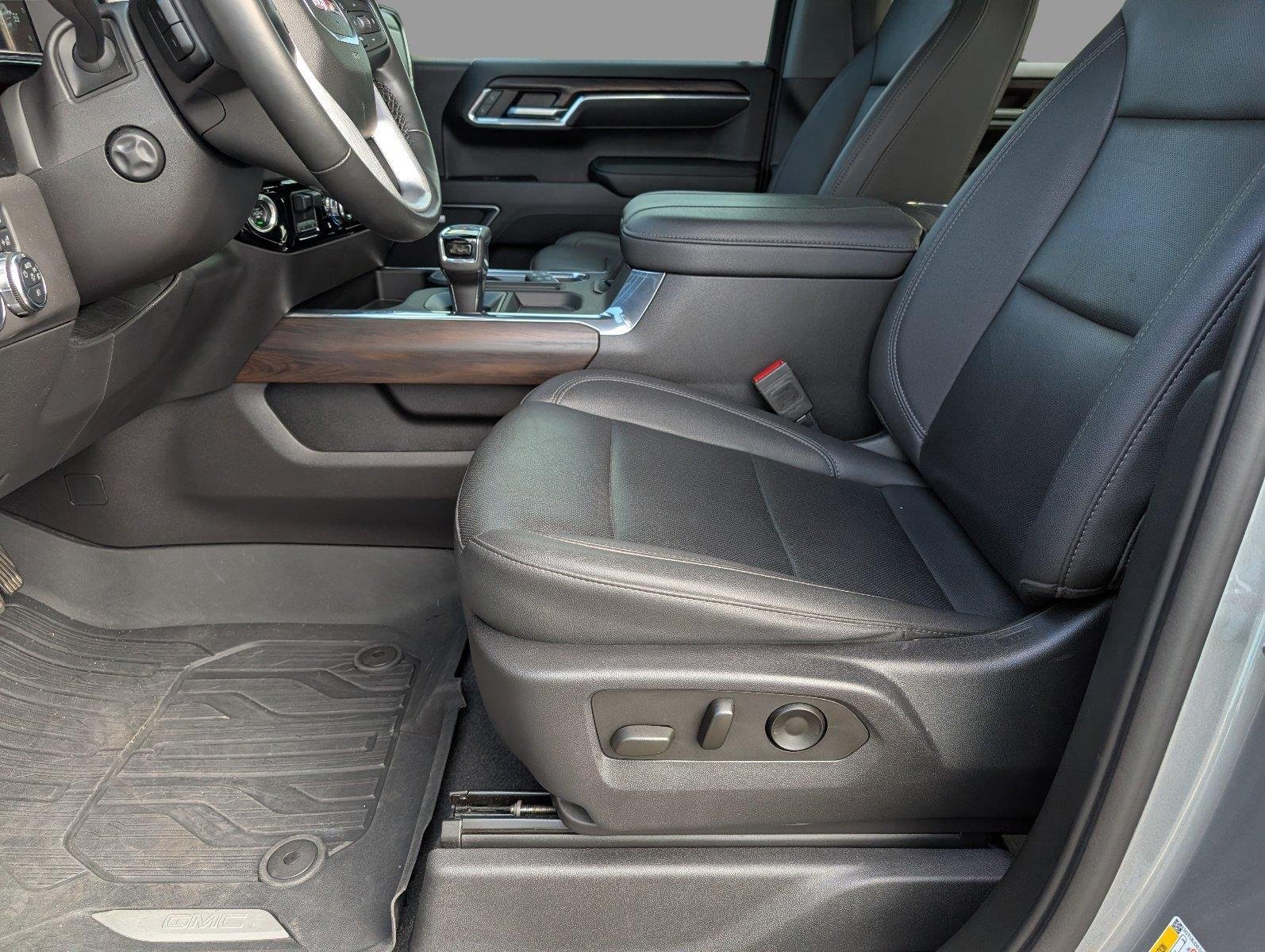 Used 2023 STERLING METALLIC GMC SLT image 14