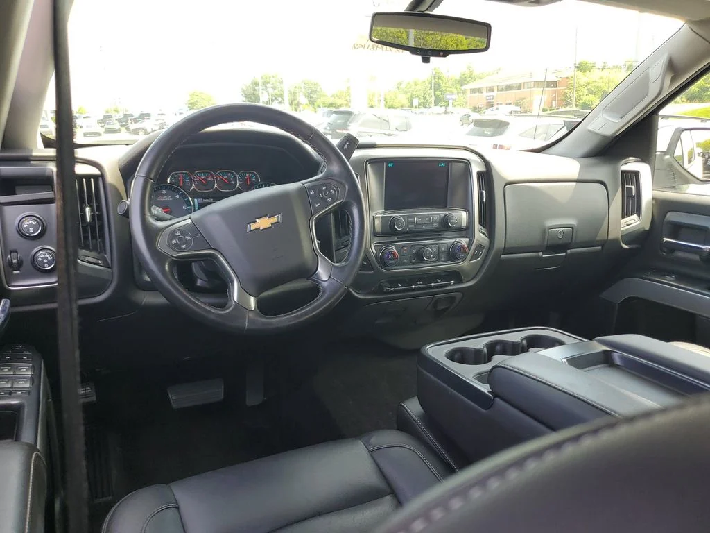 Used 2018 Beige Chevrolet LT image 10