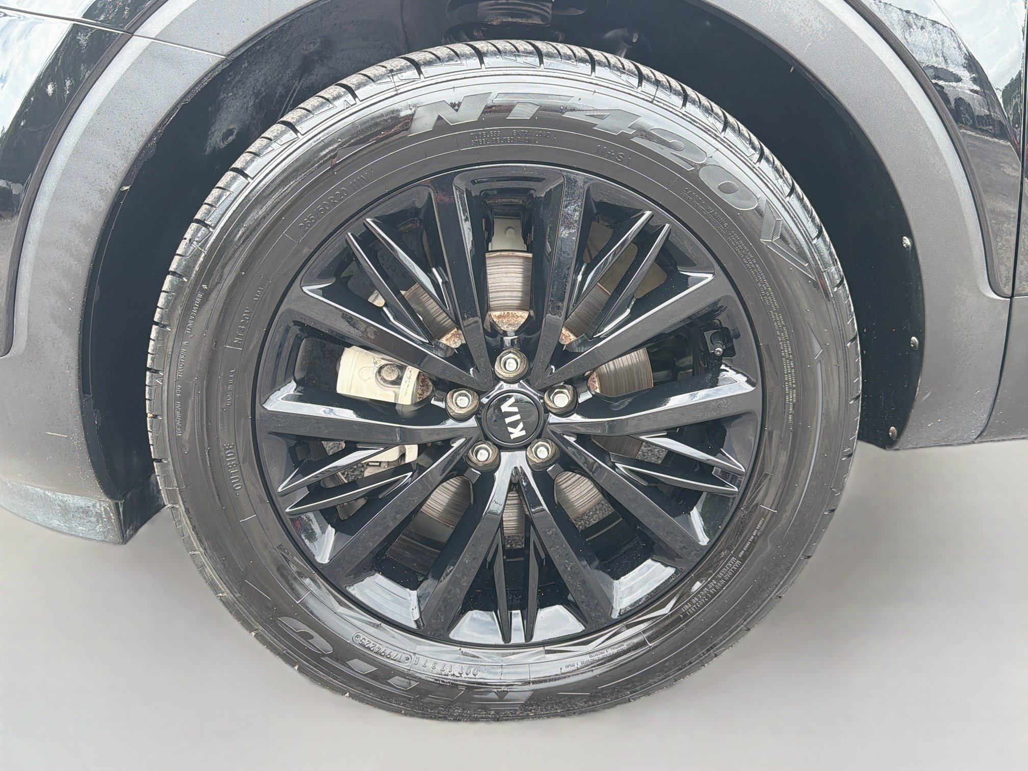 Used 2020 Ebony Black Kia SX image 45