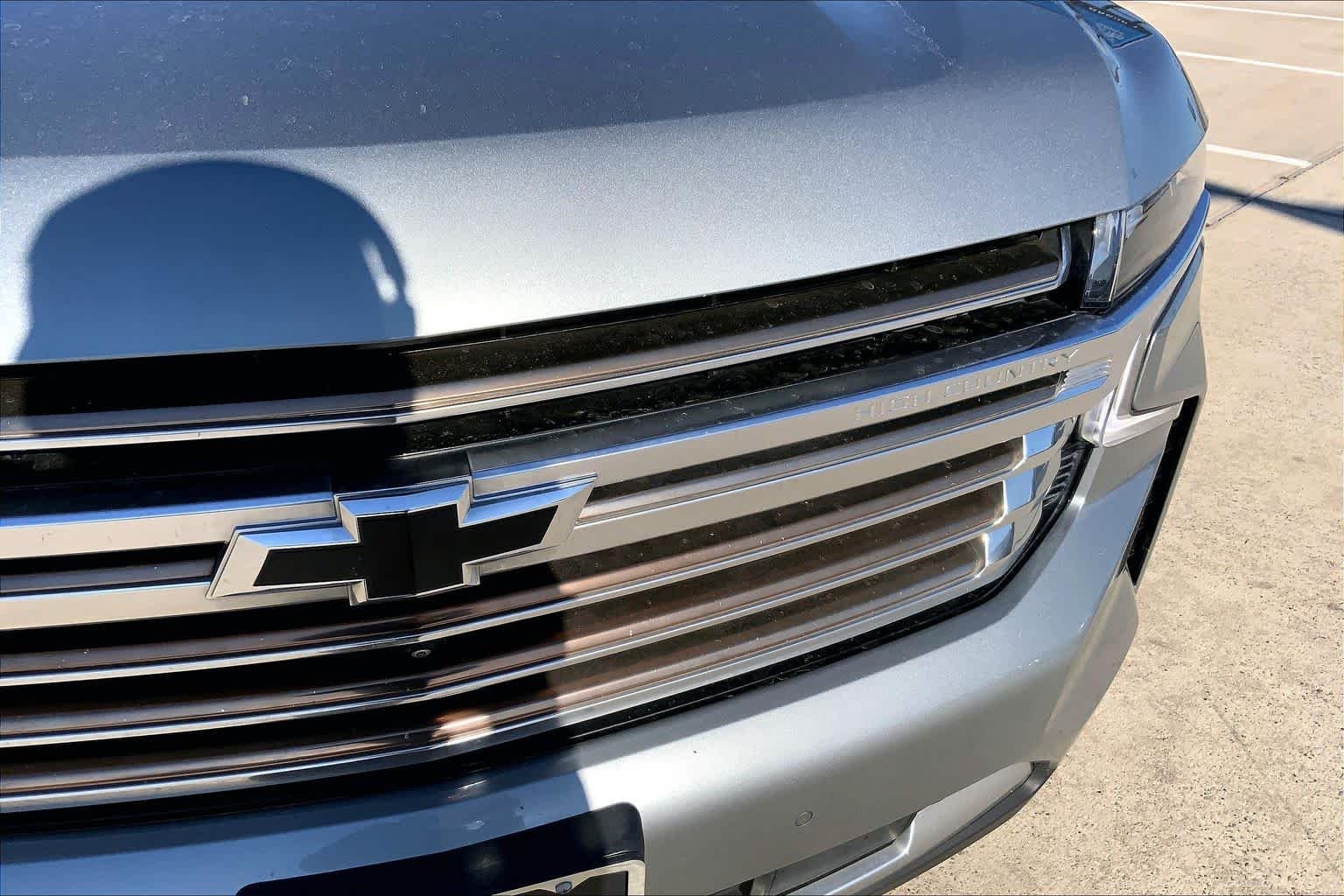 Used 2023 Sterling Gray Metallic Chevrolet High Country image 78