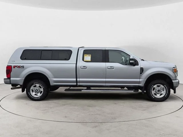 Used 2021 Silver Metallic Ford Lariat image 4