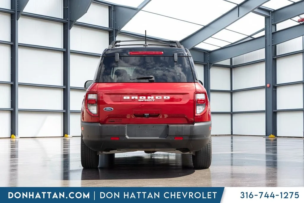 Used 2021 Red Ford Outer Banks image 22
