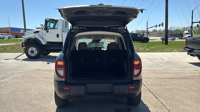 Used 2025 Gray Ford Outer Banks image 13