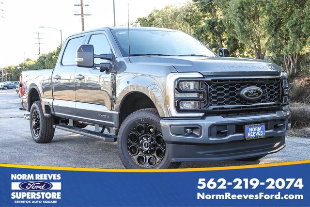 2026 Ford Super Duty F-250® Lariat®