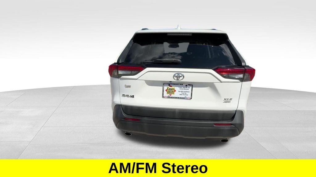Used 2021 White Toyota XLE image 6