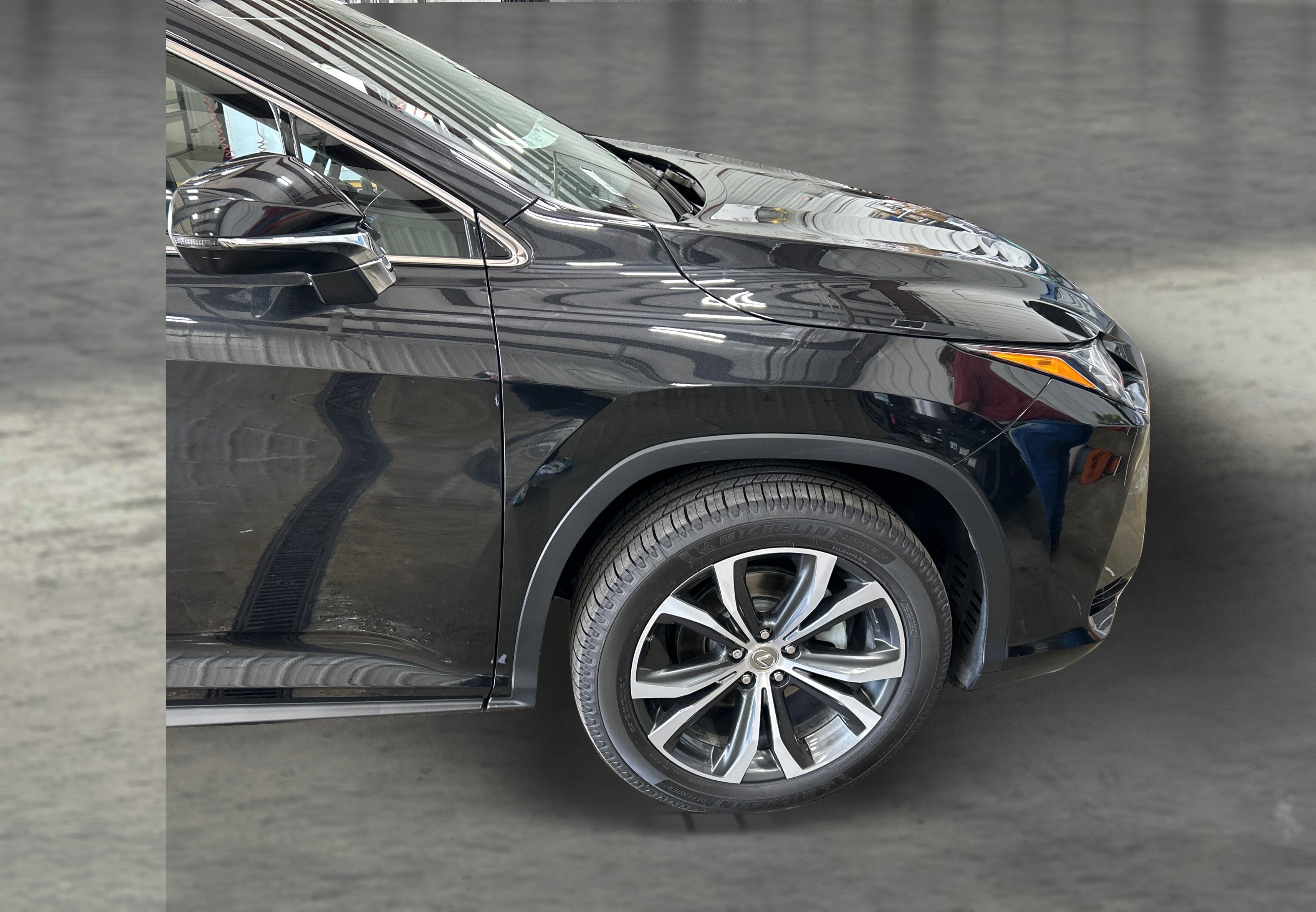 Used 2017  Lexus 350 image 24