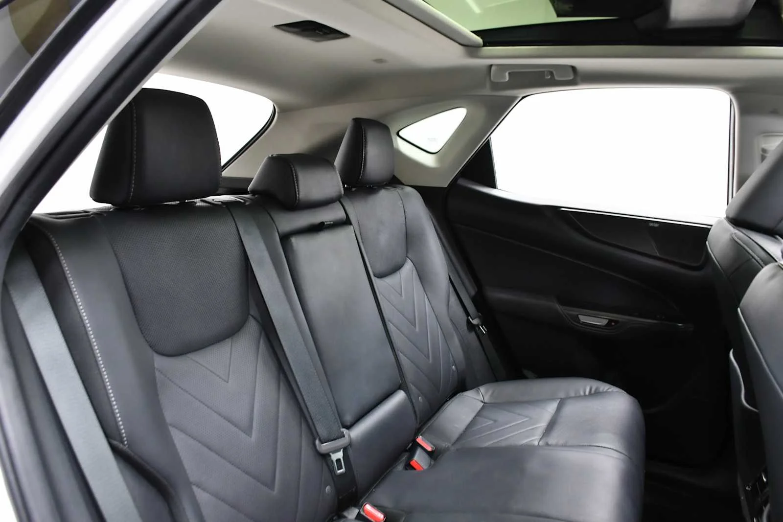 Certified Used 2023 Eminent White Pearl Lexus Luxury image 22