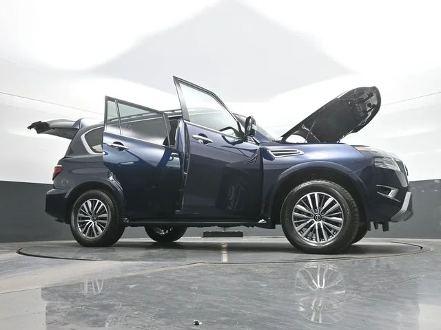 Used 2023 Blue Nissan SL image 31
