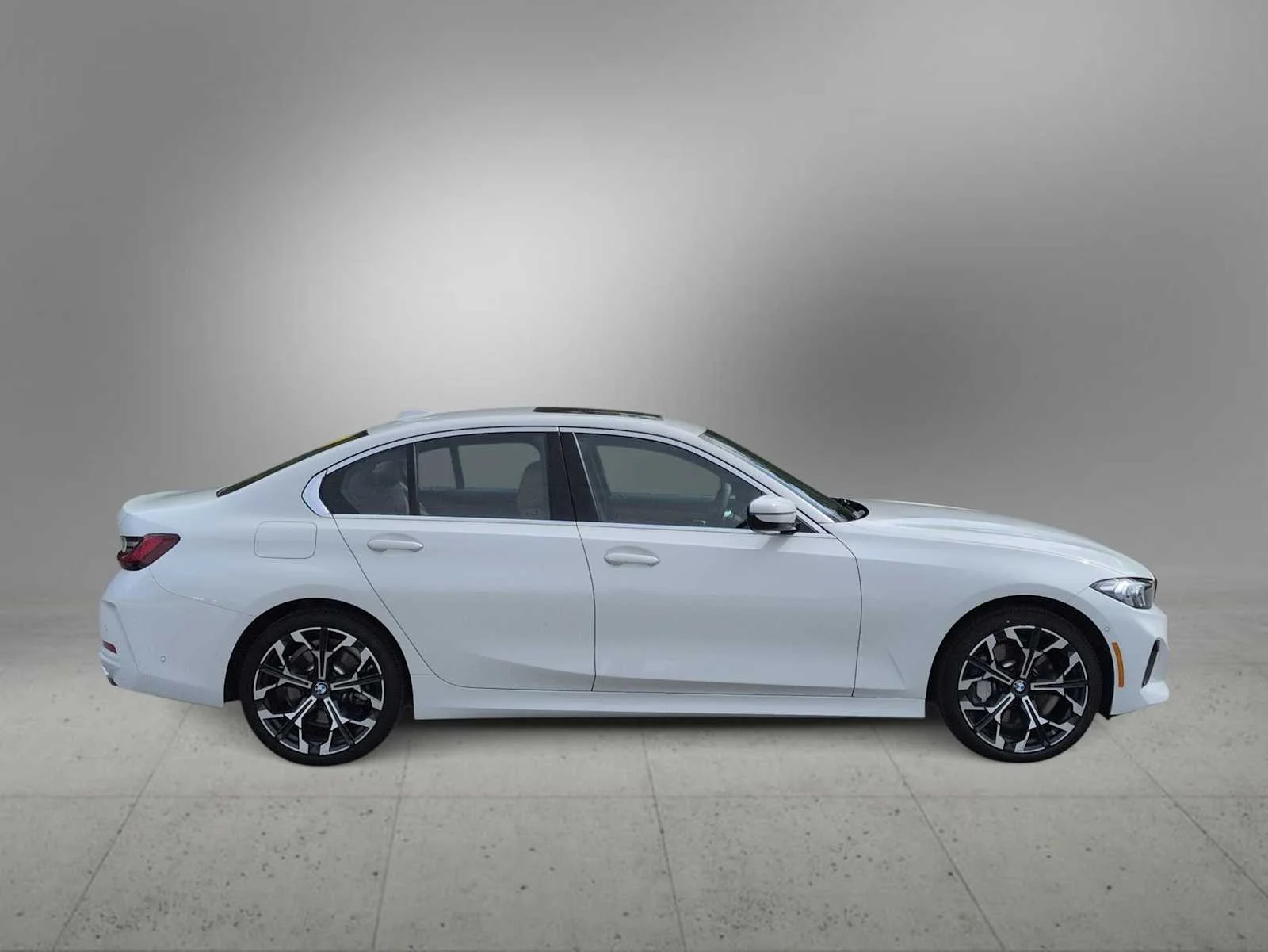 New 2025 Alpine White BMW 330i xDrive image 9