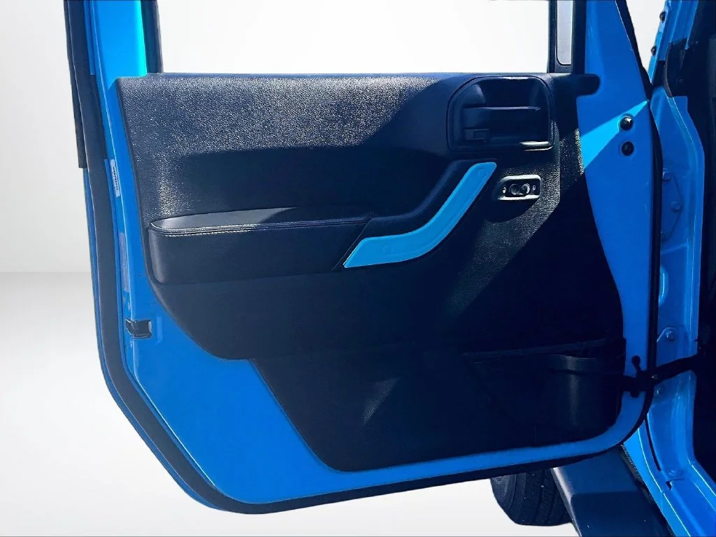 Used 2017 Blue Jeep Unlimited Sahara image 24