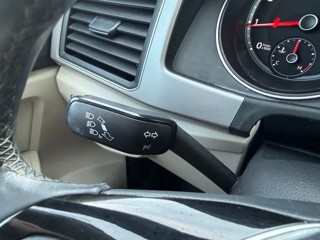 Used 2019  Volkswagen 3.6L V6 SE image 17