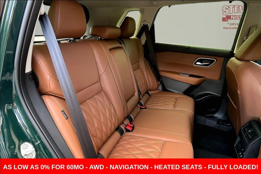 New 2026 Obsidian Green Pearl Nissan Platinum image 9