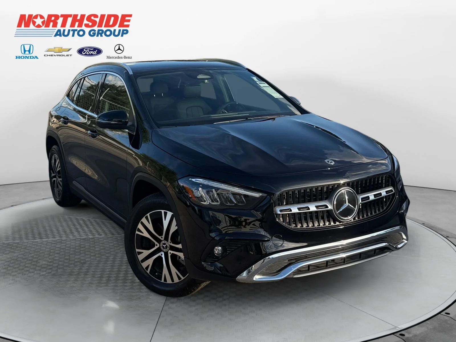 Used 2026 Black Mercedes-Benz GLA 250 image 1