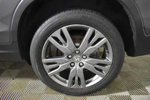 Used 2020 Gray Honda EX-L image 40