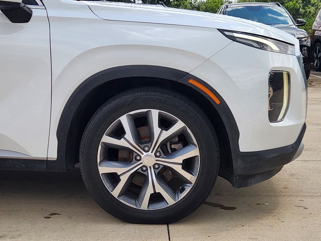 Used 2020 Hyper White Hyundai SEL image 10