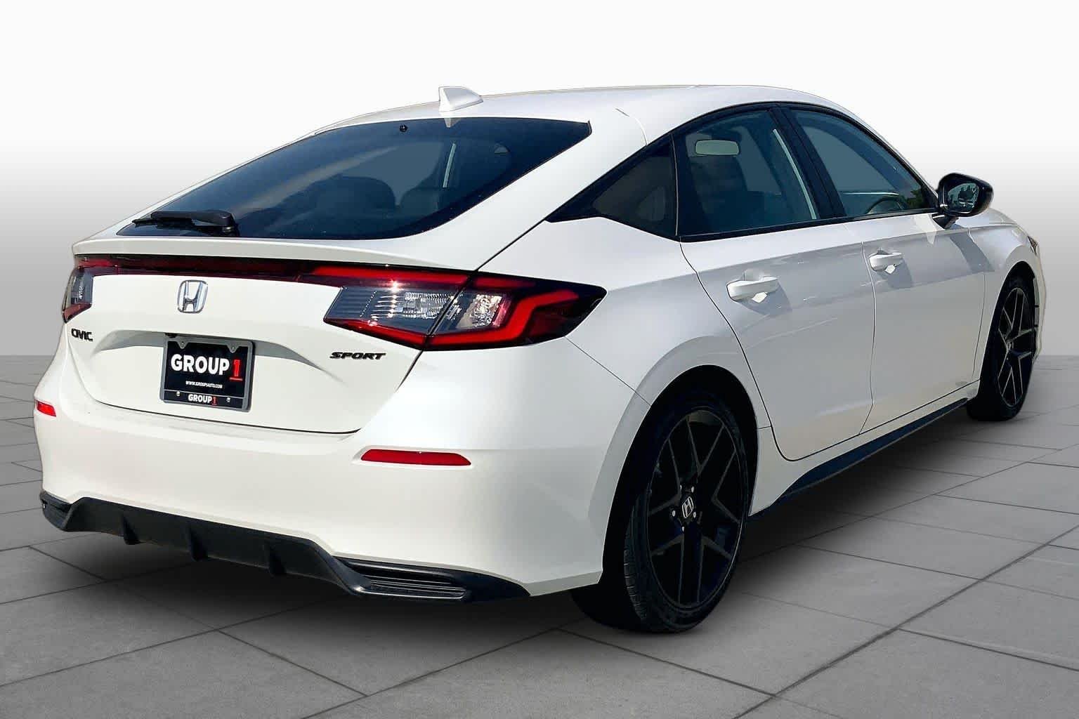 Used 2026 Platinum White Pearl Honda Sport image 13