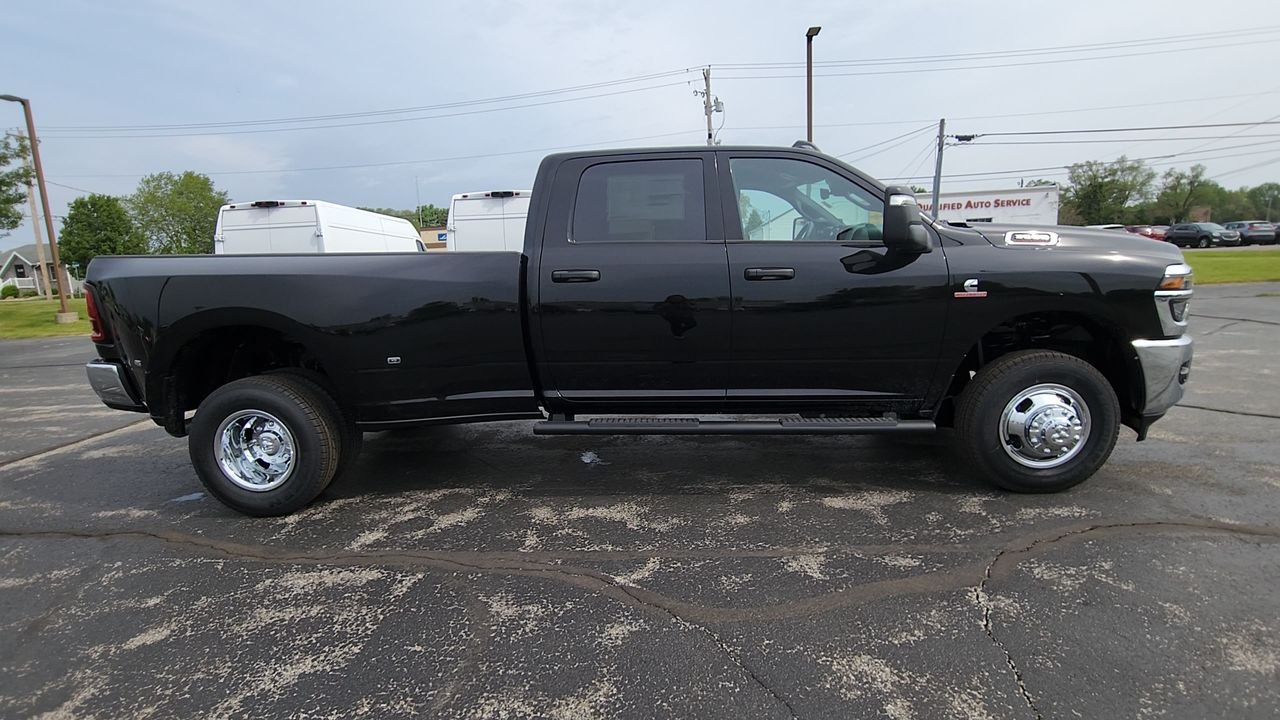 New 2026 Black Ram Tradesman image 9