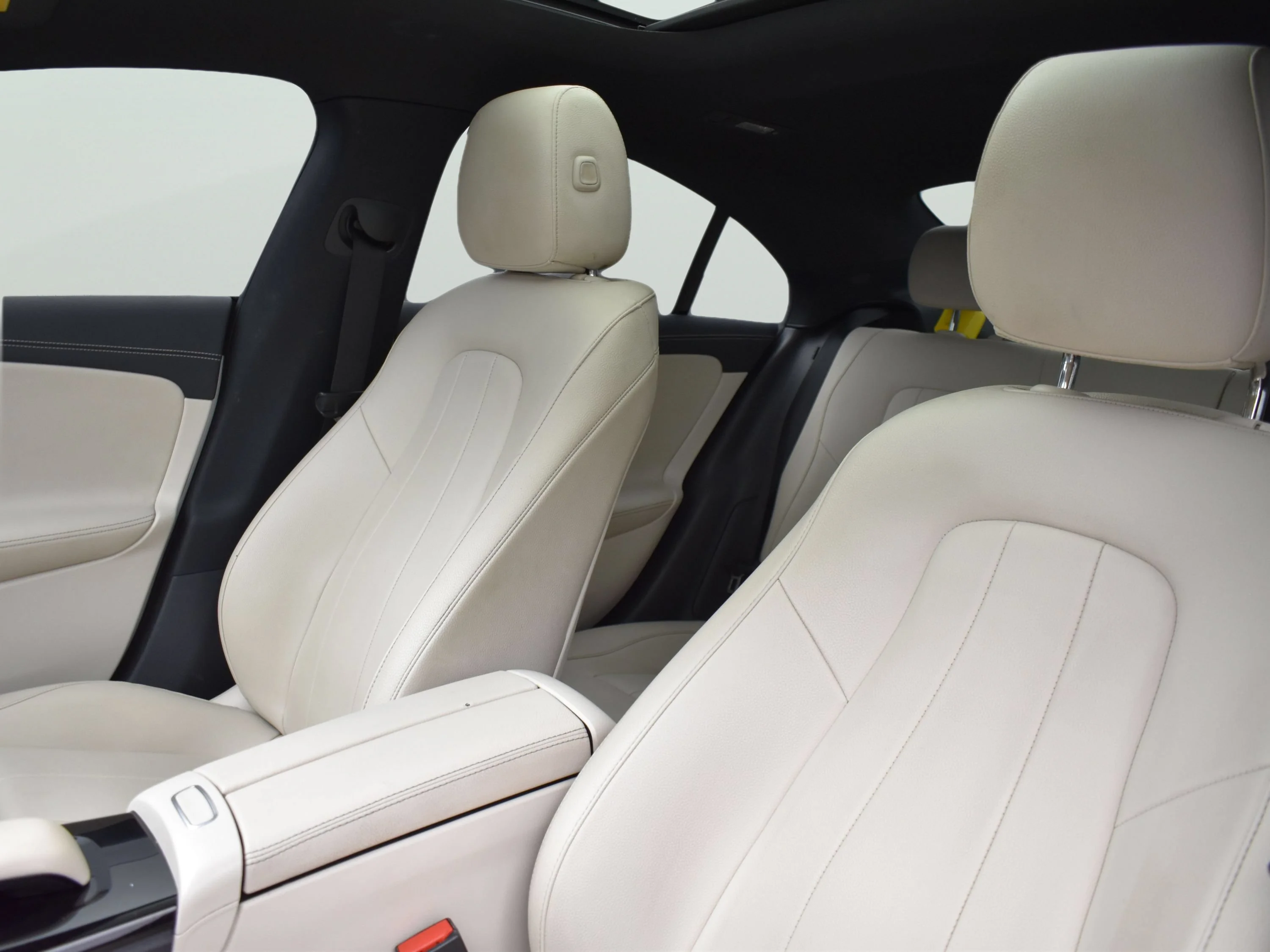Used 2021 Polar White Mercedes-Benz CLA 250 image 23