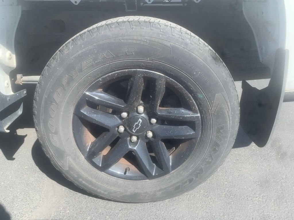 Used 2020 Summit White Chevrolet Custom Trail Boss image 9