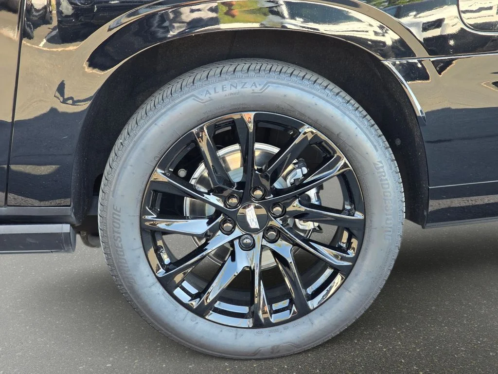Used 2025 Black Cadillac Sport image 39