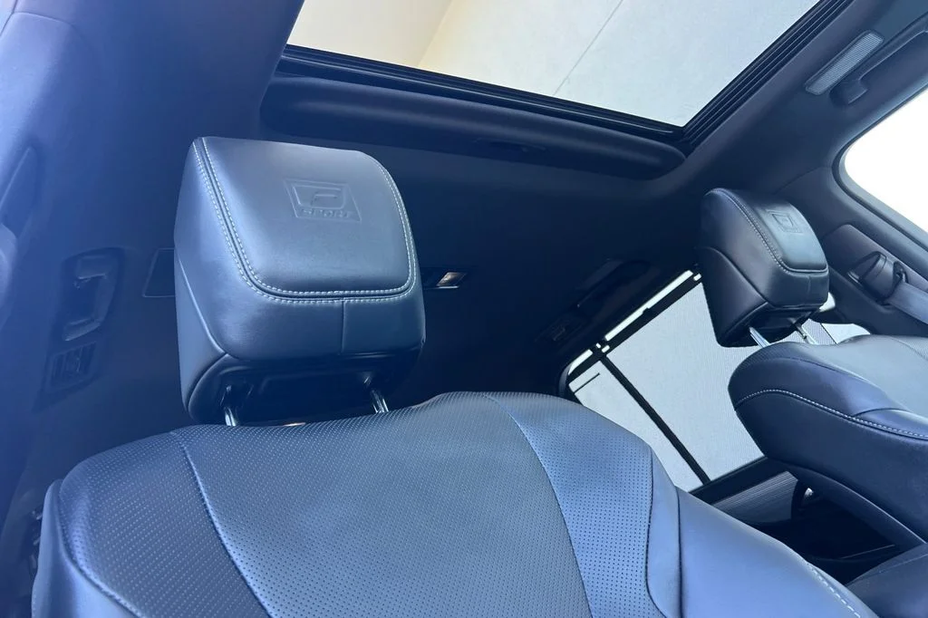 Certified Used 2026 White Lexus 600 F SPORT image 21