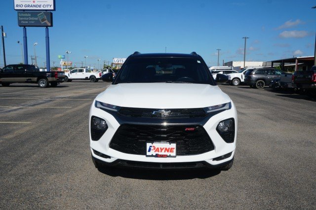 Used 2023  Chevrolet RS image 2