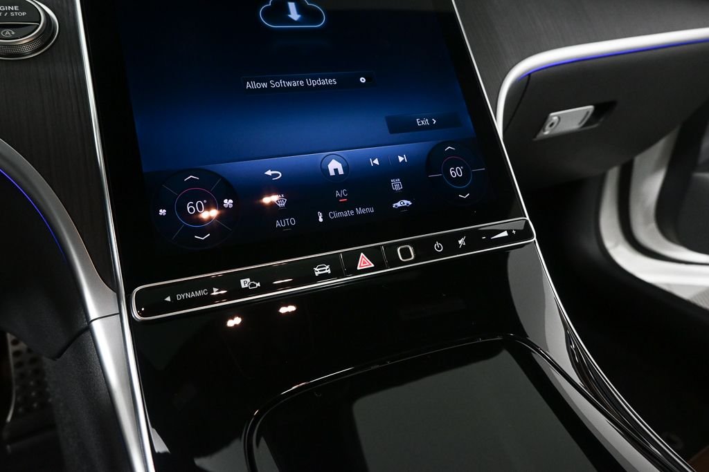 New 2026 Polar White Mercedes-Benz CLE 300 image 15