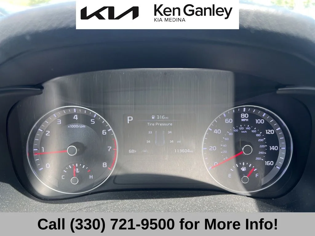 Used 2022 Black Kia LXS image 11