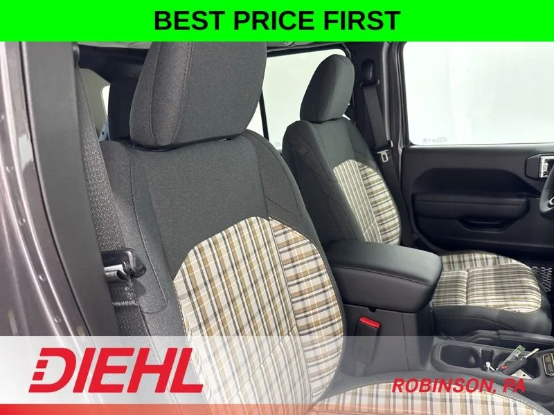 New 2026 Granite Crystal Metallic Clear-Coat Exterior Paint Jeep Sport S image 14