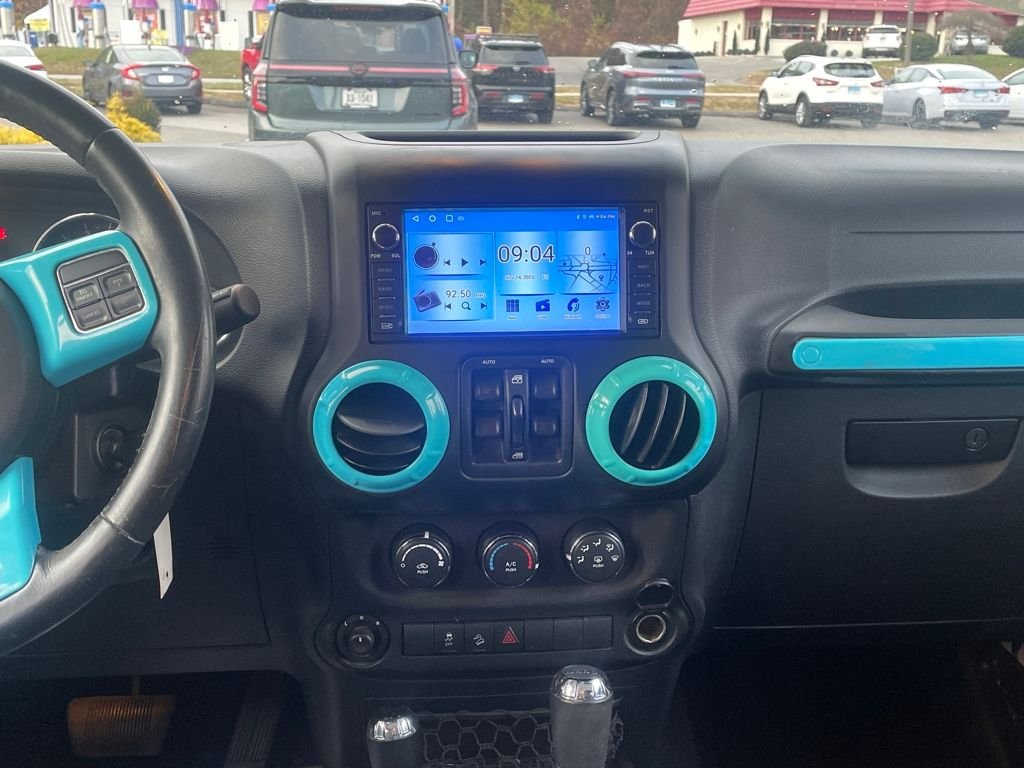 2014 Jeep Wrangler Unlimited Sport - Photo 17