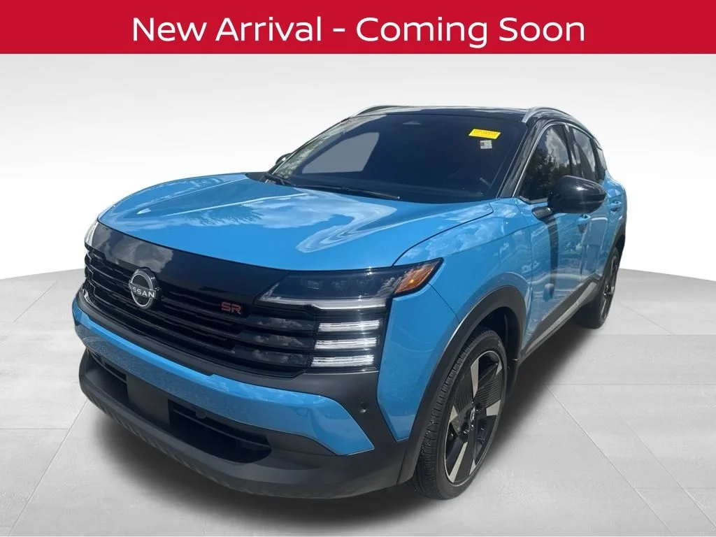 Certified Used 2025 White Nissan SR image 2