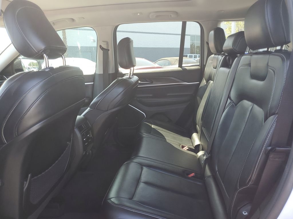 Used 2022 White Jeep Limited image 13