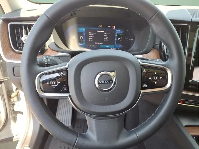 Used 2024 Gray Volvo Ultimate image 24