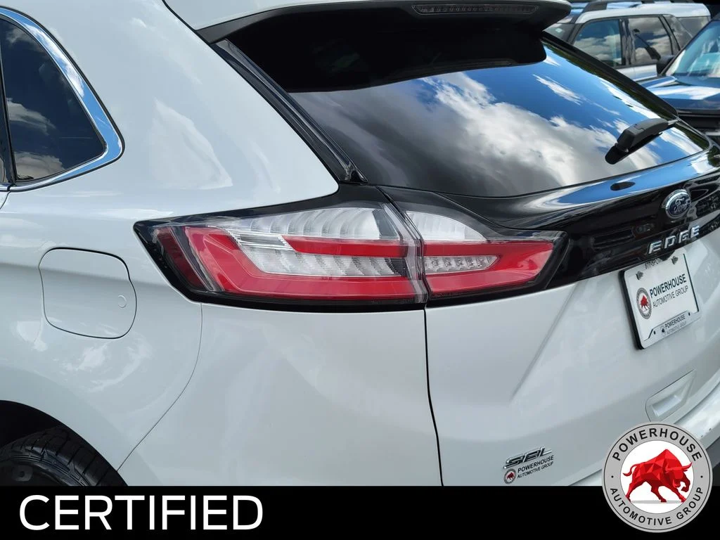 Used 2024 White Ford SEL image 12