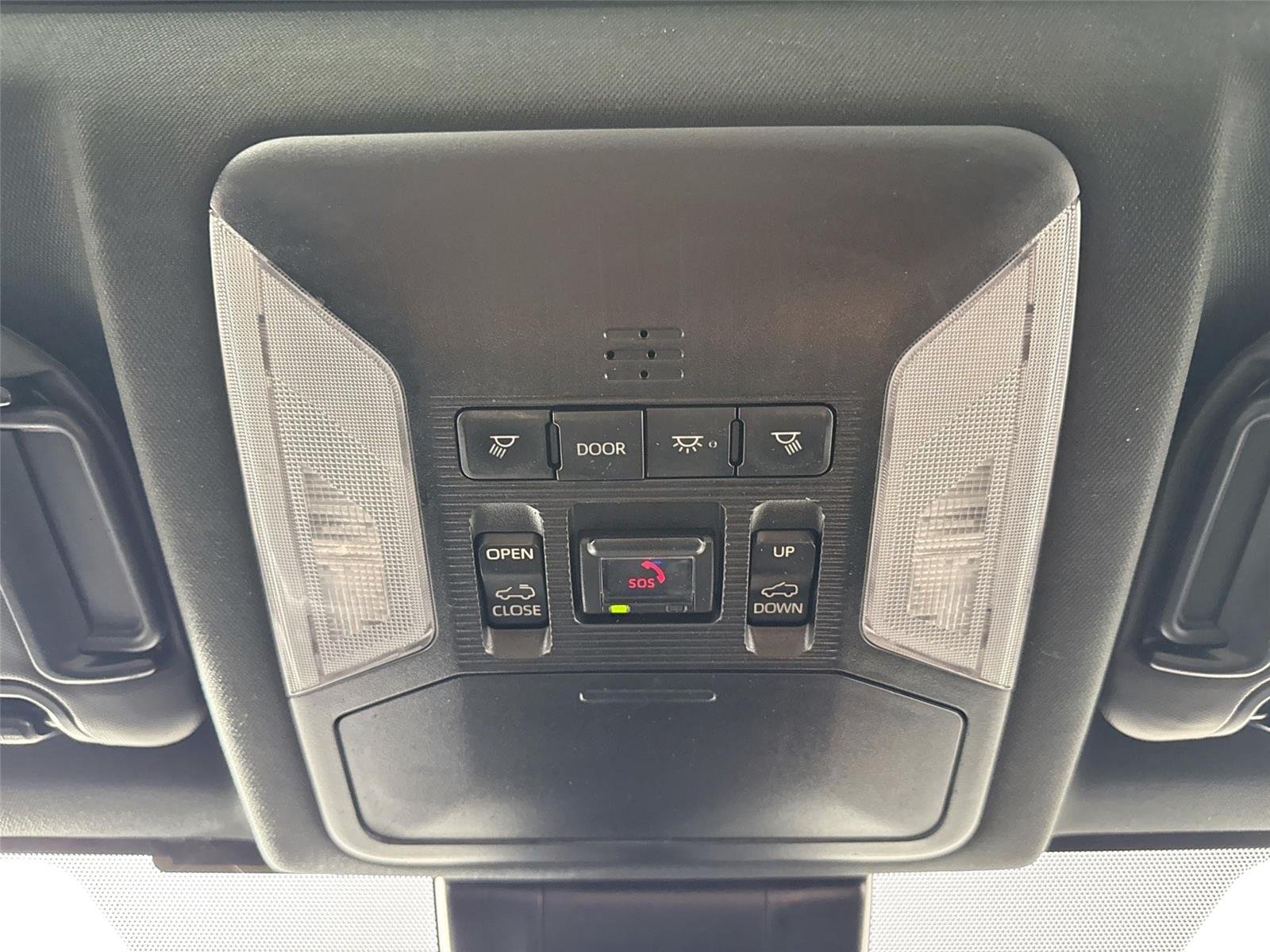 Used 2024 Magnetic Gray Metallic/Midnight Black Metallic Toyota Hybrid XSE image 24